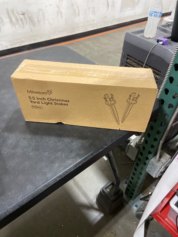 Photo 1 of 100-Pack Christmas Light Yard Stakes, 5.5 Inch Lighting Stakes for C7 C9 Christmas Lights Outdoor, Universal Yard Stakes for Outdoor Holiday Lights Use on Garden Lawn Patio Pathway Walkway – Black