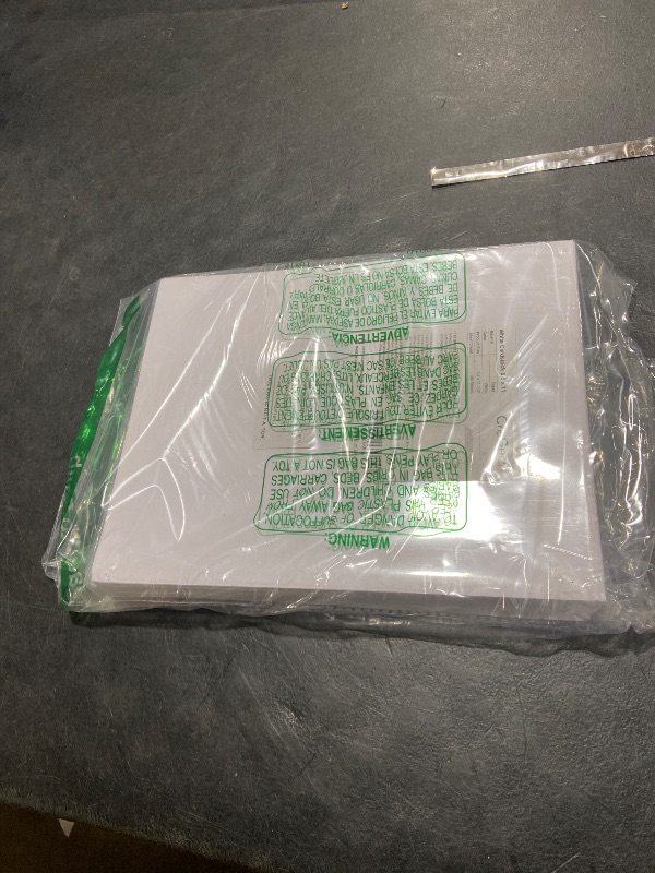 Photo 1 of 100 Sheets White Cardstock Paper, Cardstock Printer Paper 8.5 x 11, 92lb/250gsm Card Stock, Heavy Thick Printing Papers, Copy Papers for School Office Supply,DIY Card,Art, Tag,Invitation,Construction