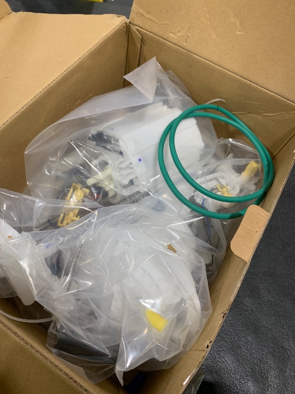 Photo 1 of 5136023 Electric Fuel Pump Module Assembly Fit for 05-15 Chrysler 300, 08-15 Dodge Challenger, 06-15 Charger, 05-08 Magnum, 2.7L 3.5L 3.6L 5.7L 6.1L 6.4L, 5136022, with Left & Right Sending Unit