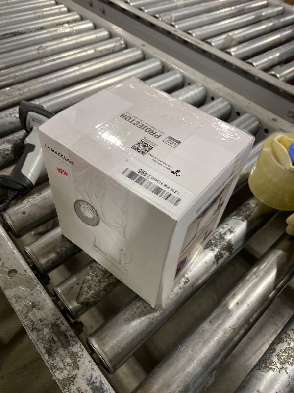 Photo 1 of ?Electric Focus?Magcubic Mini Projector 4K Support, Portable Projector with WiFi 6 and Bluetooth 5.4, Smart Proyector, 5W Soundbase Speaker, 180°Rotation for Home Theater