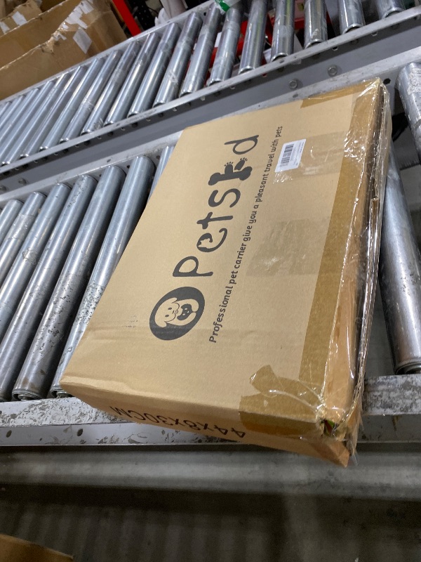 Photo 1 of Petskd Top-Expandable Pet Carrier 17x11x9.5 Inches Alaska Airline Approved, Soft-Sided Carrier for Small Cats and Dogs with Locking Safety Zippers and Anti-Scratch Mesh(Black)