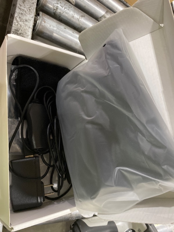 Photo 1 of red light therapy device