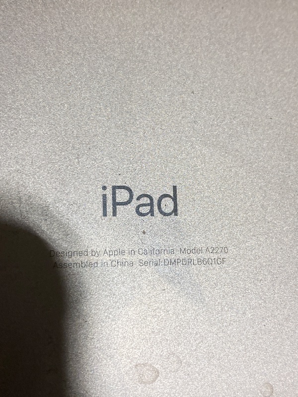 Photo 1 of Apple iPad (10.2-inch, Wi-Fi, 32GB) - Gold (Latest Model, 8th Generation) (Renewed) **** PARTS ONLY**