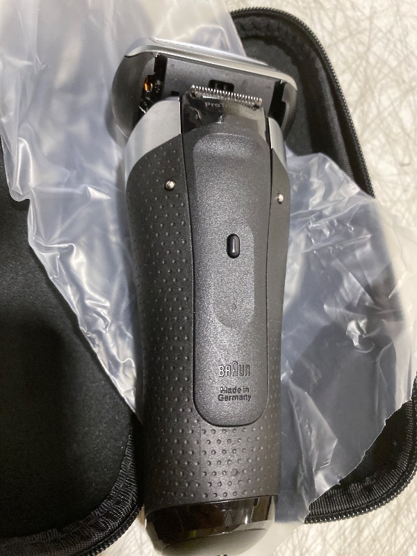 Photo 1 of Braun Series 8 8567cc Electric Razor for Men, 4+1 Shaving Elements & Precision Long Hair Trimmer, 5in1 SmartCare Center, Close & Gentle Even on Dense Beards, Wet & Dry Electric Razor, 60min Runtime