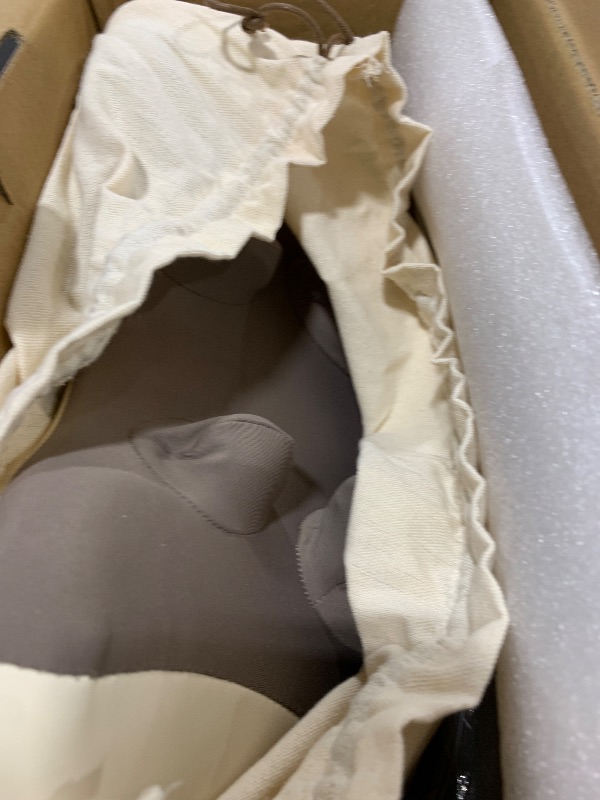 Photo 1 of Hizoo Pillow Type Neck Massager