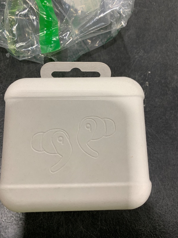 Photo 1 of NON FUNCTIONAL - PARTS ONLY ------------------------------------------------------Beats Powerbeats Fit - Wireless Noise Cancelling Workout Earbuds with Secure-Fit Wingtips, Up to 30-Hour Battery Life, Sweat & Water Resistant, Apple & Android Compatible - 