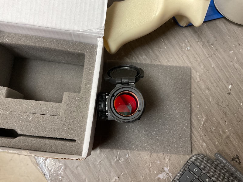 Photo 1 of SEE PICTURES,,,,,,,,, SCOPE Micro T-2 Red Dot Reflex Sight No Mount - 2 MOA -200180