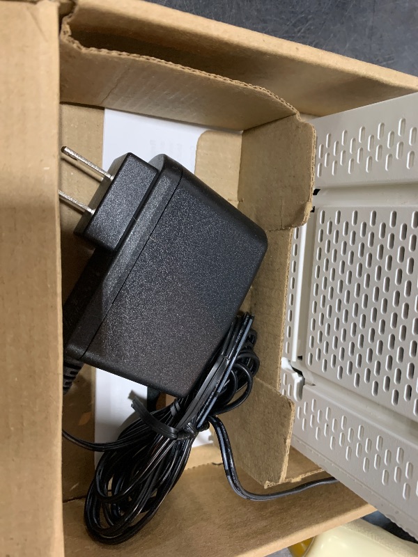 Photo 1 of ARRIS SURFboard SB8200 DOCSIS 3.1 Multi?Gig Cable Modem | 2 -1Gbps Ethernet Ports | Works with Xfinity, Cox, Spectrum | For Cable Internet Plans up to 2Gbps | Modem Only, Router Required