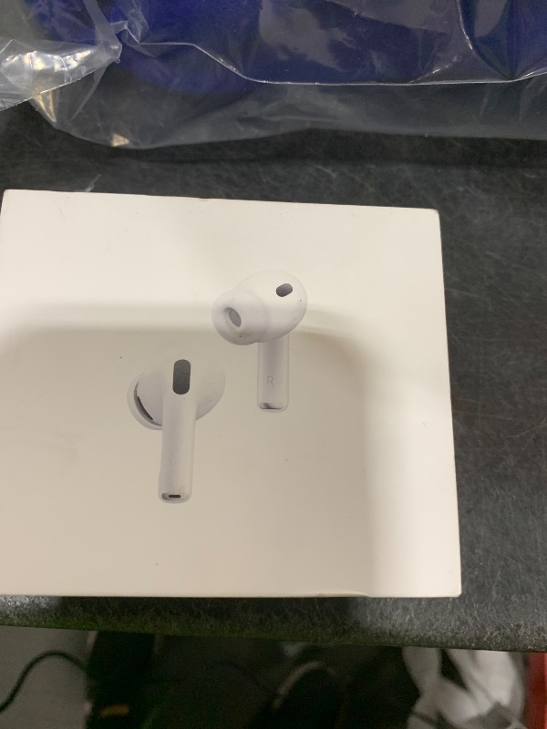 Photo 1 of Apple AirPods Pro 3 Wireless Earbuds, Active Noise Cancellation, Live Translation, Heart Rate Sensing,Hearing Aid Feature,Bluetooth Headphones,Spatial Audio, High-Fidelity Sound, USB-C Charging, White