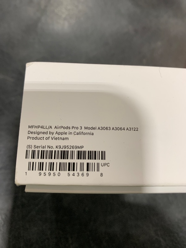 Photo 1 of Apple AirPods Pro 3 Wireless Earbuds, Active Noise Cancellation, Live Translation, Heart Rate Sensing,Hearing Aid Feature,Bluetooth Headphones,Spatial Audio, High-Fidelity Sound, USB-C Charging, White