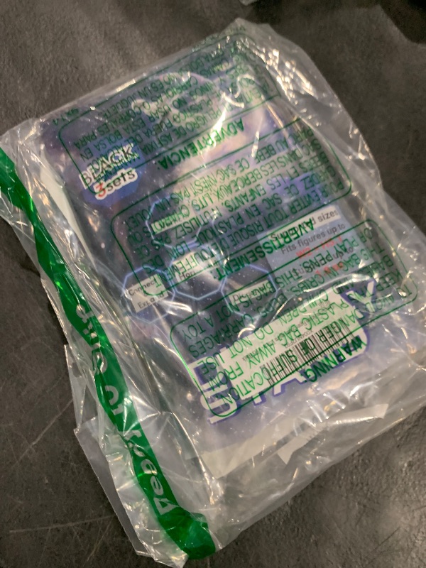 Photo 1 of Qucchanen Action Figure Stand with Adjustable Arm, Display Holder Base Compatible with HG, RG, SD, SHF Gundam 1/144, Connectable Base, Compatible with SH Figuarts Effects - 3 Pcs Black