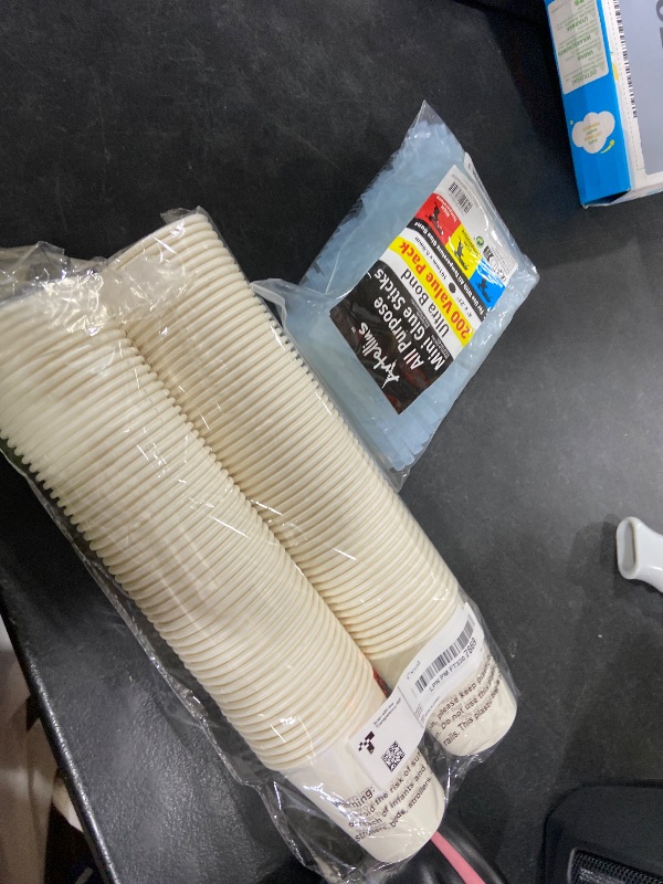 Photo 1 of 100 Park Disposable Hot Coffee Cups - Bulk 8 Oz Paper Cups, Disposable cups