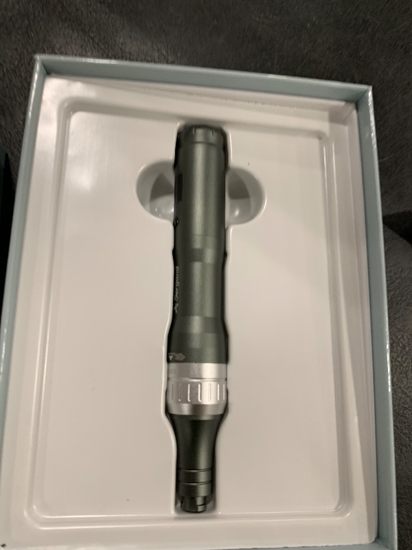 Photo 1 of 0.25mm Derma Roller Pen