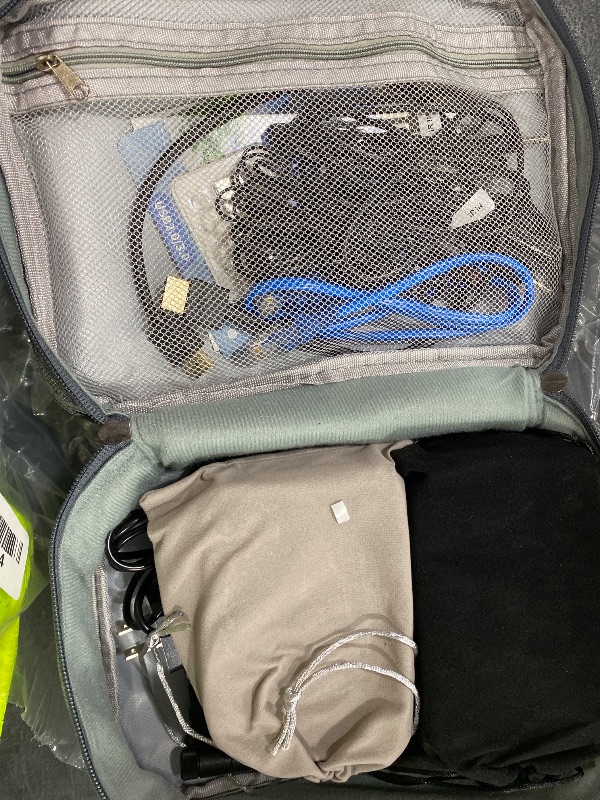 Photo 1 of Wireless HDMI Transmitter and 2 Receivers, 4K@30HZ/2K@60HZ/1080P@60HZ?820FT/250M,Loop Out, IR Extend,Speaker?2.4G/5.8G HDMI Wireless Extender?Streaming from STB, DVD, PC,CCTV to TV,Monitor,Proj Remote