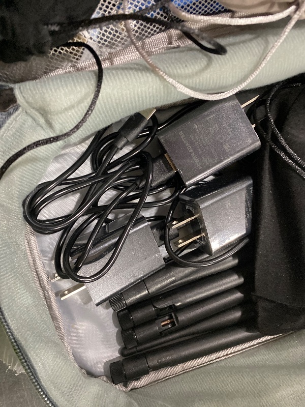 Photo 1 of Wireless HDMI Transmitter and 2 Receivers, 4K@30HZ/2K@60HZ/1080P@60HZ?820FT/250M,Loop Out, IR Extend,Speaker?2.4G/5.8G HDMI Wireless Extender?Streaming from STB, DVD, PC,CCTV to TV,Monitor,Proj Remote