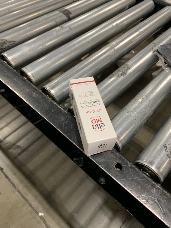 Photo 1 of EltaMD UV Daily Tinted SPF 40 Face Sunscreen Moisturizer with Zinc Oxide, Tinted Daily Face Moisturizer with SPF, Sunscreen for Dry Skin,1.7 oz Pump