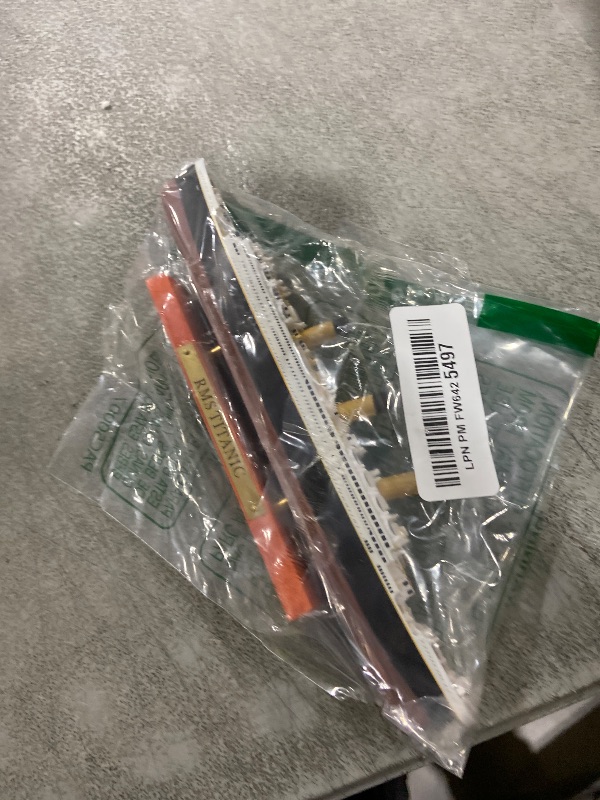 Photo 1 of OPO 10 - Transatlantic Liner 1/1250 RMS Titanic