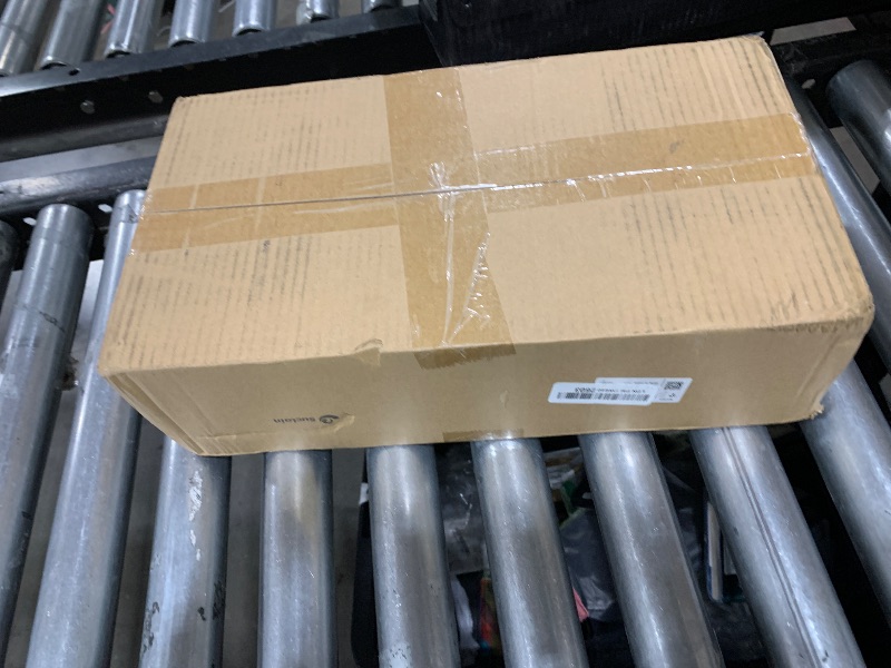 Photo 1 of Suclain 12 Pcs Heart Shaped Bowl Ceramic Dinner Plates 7.4 Inch Serving Dish Saucers Plates Porcelain Salad Appetizer Plates Sushi Dipping Dessert Bowl for Christmas Valentine(Pink)