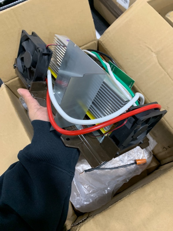 Photo 1 of WFCO Genuine WF-9875-AD-CB RV Converter/Charger Deckmount 75Amp DC Output with Patented Auto Detect™ Technology Lead Acid Lithium Multi-Stage Charging