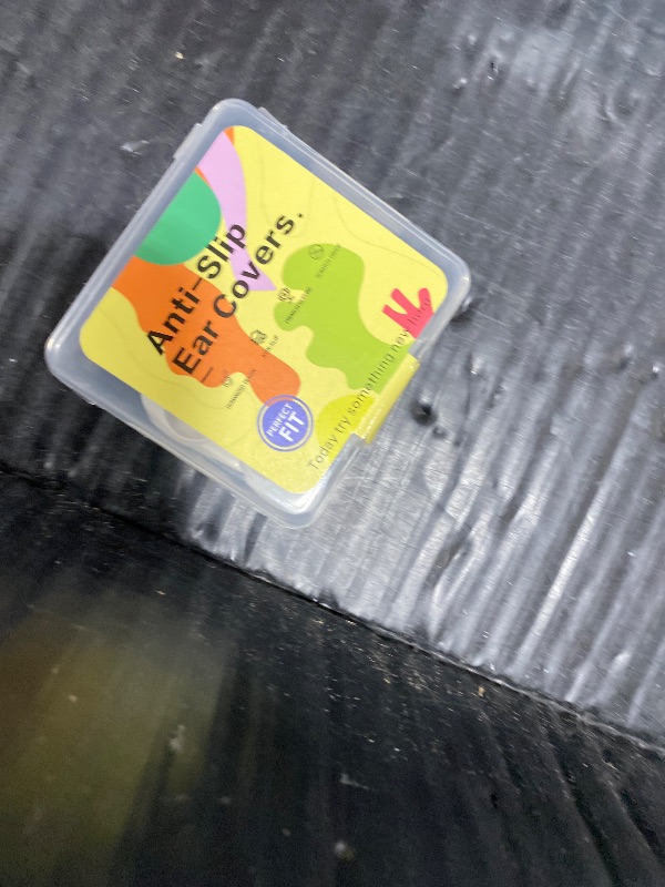 Photo 1 of [5 Pairs] for AirPods 4 Ear Tips Covers Sport Anti Slip Anti Scratche Skin Soft Silicone Eartip AirPods 4 Gen Earbuds Accessories Compatible with Apple AirPods 4th Generation (White)