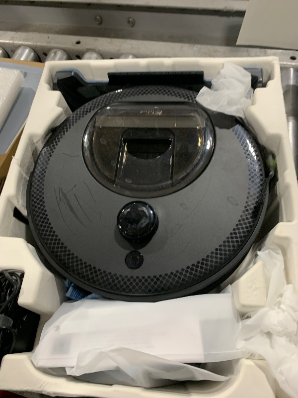 Photo 1 of Lefant LiDAR Robot Vacuum and Mop, Smart Mapping and Obstacle Avoidance, Tangle-Free Pet Hair, 2.4G/5G WiFi App Control, Slim Design for Wider Coverage, Carpet Detection, M330 Pro