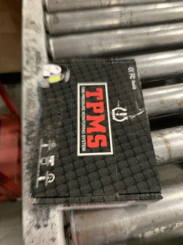 Photo 1 of Motorcycle Tire Pressure Monitoring System, Motorcycle TPMS System with 2 External Sensors, LCD Display, IP67 Waterproof Dustproof, Motorbike Tyre Temperature Alarm, Two-Wheeled Motorcycle TPMS