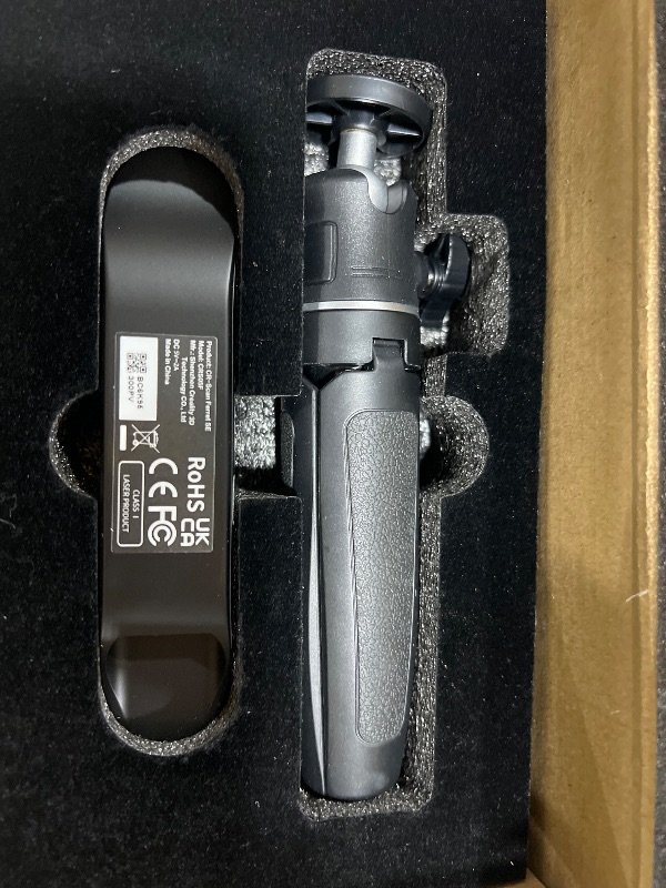 Photo 1 of Creality CR-Ferret SE 3D Scanner Desktop Fast 0.1 Mm High Accuracy Flexible Scanning Range Anti-Shake 24-Bit Full-Color Scanning for Black Metal Non-Reflective Objects Mac Windows