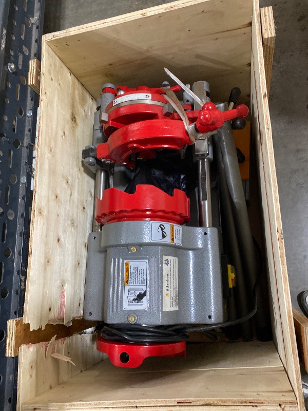 Photo 1 of VEVOR Electric Pipe Threader Machine, 750W 28RPM Threading Cutting Machine, 1/2 to 2 inch Pipes Threading Cutter Tool with Foot Pedal for Plumbing, Automotive Repairs, Metalworking