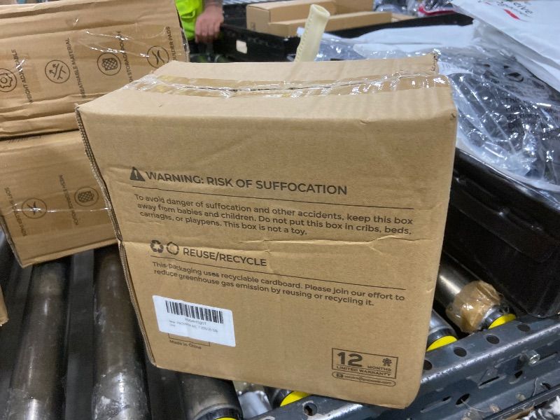 Photo 1 of Adjustable Weighted Vest PACEARTH Ironsand Weight Vest with Six 1.5-lb Adjustable Weights, 11-20 lbs Total, Big Zipper Pouch, Home Workout Weight Vest for Men and Women in Cardio and Strength Training