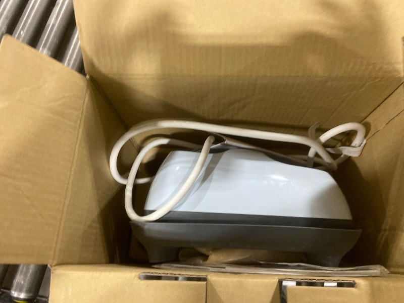 Photo 1 of Cricut - EasyPress 3 9" x 9" - Zen Blue