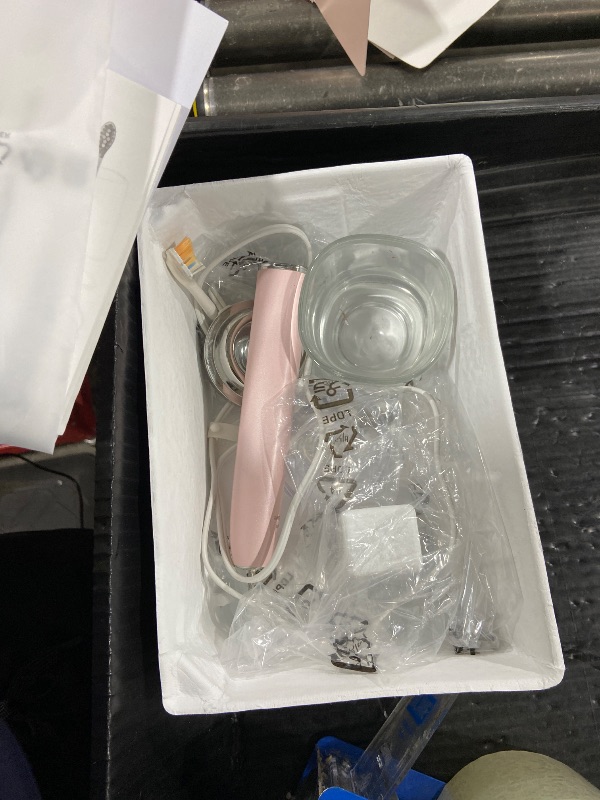 Photo 1 of Philips Sonicare DiamondClean Smart 9500 Electric Toothbrush, Sonic Toothbrush with App, Pressure Sensor, Brush Head Detection, 5 Brushing Modes and 3 Intensity Levels, Pink, Model HX9923/21