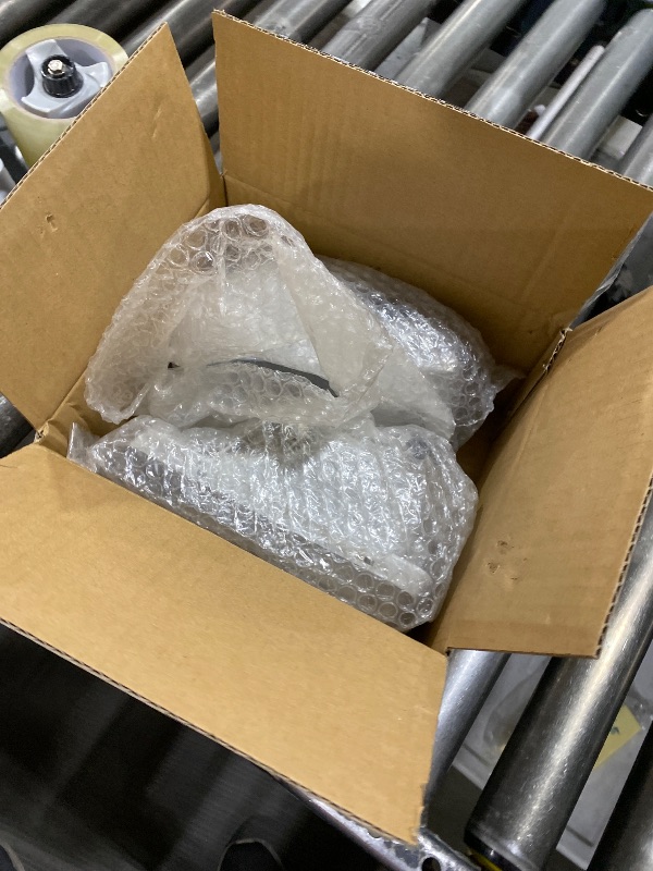 Photo 1 of Daikokuya LED Fog Lights Assembly for Chevy 2007-2015 Silverado,2007-2013 Avalanche,2007-2020 Tahoe,2007-2015 Suburban Daytime Running Light Turn Signal for Chevrolet 1 Pair Fog Lamps