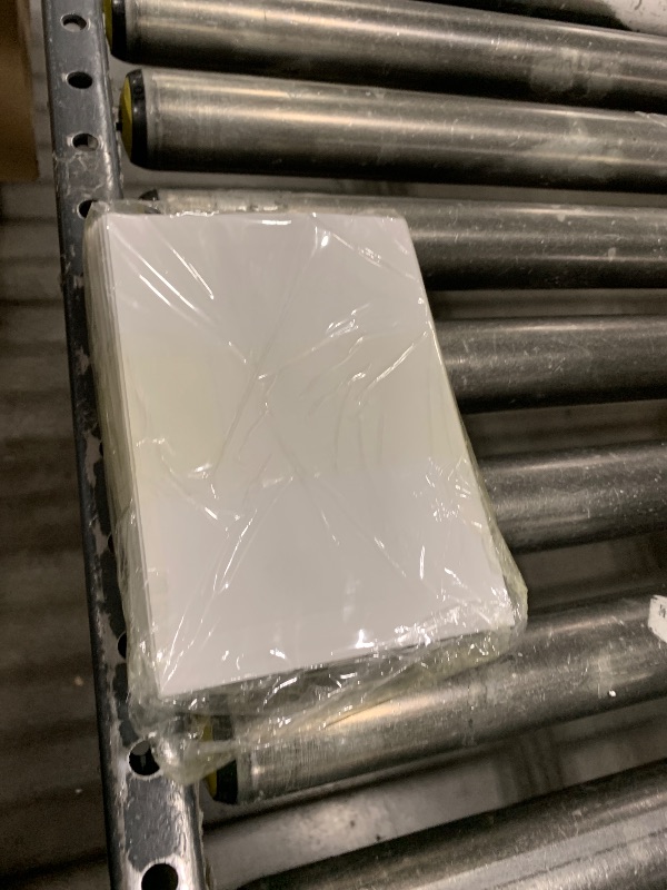 Photo 1 of 100 PCS Glassine Envelopes 7 × 5 Inch Translucent Envelope for Stamps, Clear Envelope Self Sealing Large Envelopes for Seeds Stamp Coin Collecting Lottery Ticket Card