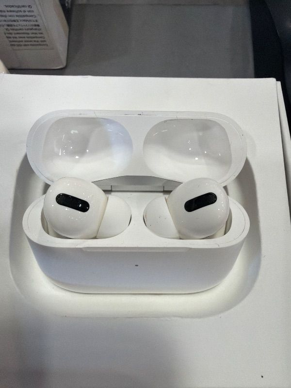 Photo 1 of ***HEAVILY USED**Apple AirPods Pro