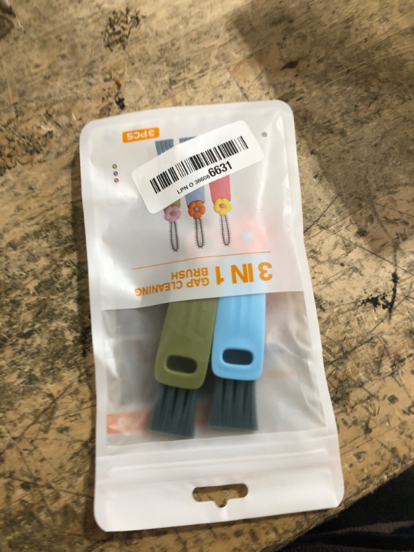 Photo 1 of 3 in 1 Cup Lid Gap Cleaning Brush Set, Multifunctional Bottle Cleaning Brush, Cup Lid Gap Cleaner, Home Kitchen Crevice Brush Tools(Multicolor)