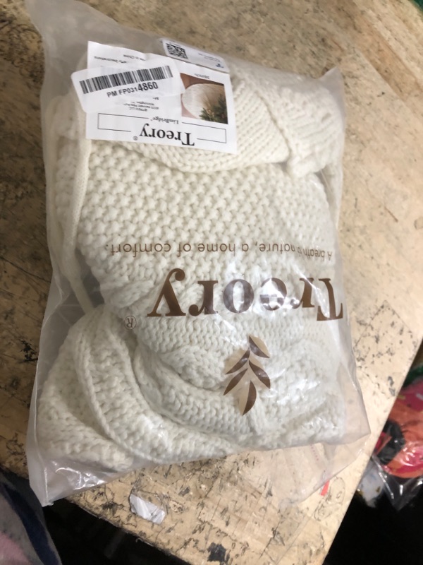 Photo 1 of 36 inch Christmas Tree Skirt: Pencil Tree Skirt for 6ft Tree, Diamond Edge Knit Cream White Small Tree Skirt, Vintage Tree Skirts, Rustic Farmhouse Christmas Decorations