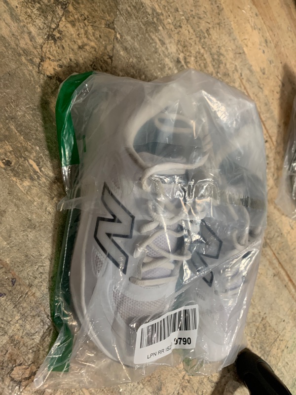 Photo 1 of **SEE NOTES ***New Balance Women's Fresh Foam Velo V4 Turf-Trainer Softball Shoe, White/Black, 6 W