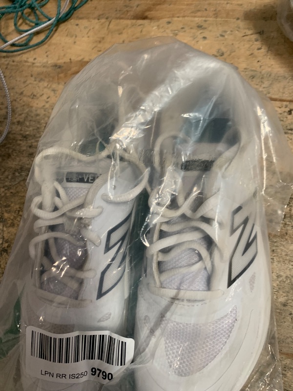 Photo 1 of **SEE NOTES ***New Balance Women's Fresh Foam Velo V4 Turf-Trainer Softball Shoe, White/Black, 6 W