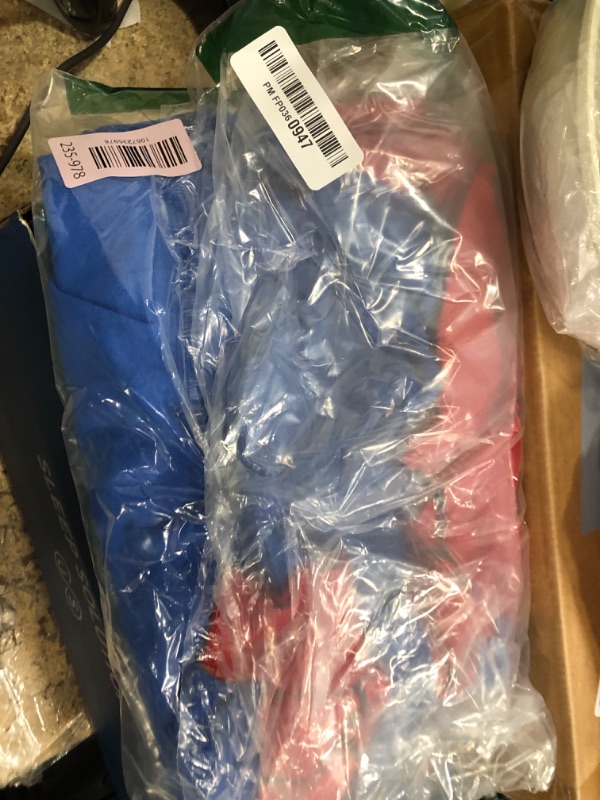 Photo 1 of ***BROKEN ZIPPER*** Marvel Avengers Captain America and Spider-Man Boys Zip-Up Hoodie for Toddlers and Big Kids Red