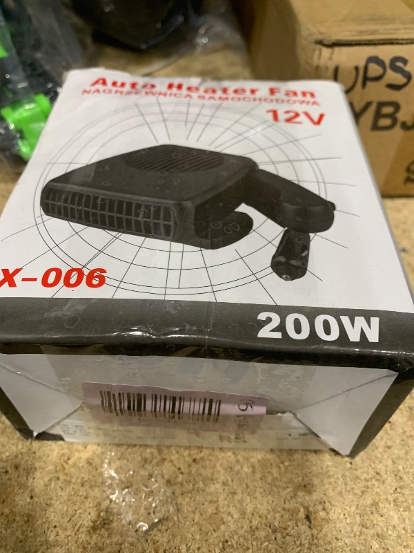 Photo 1 of 12V 200W Car Heater, 360° Rotation Portable Car Heater and Defroster, Windshield Defogger Car Hheating That Plugs Into Cigarette Lighter(Large Size)