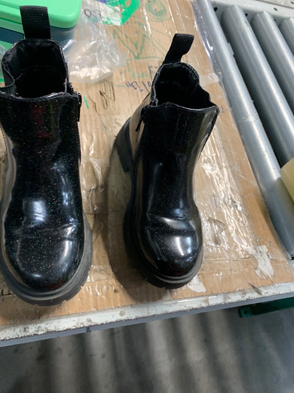 Photo 1 of ***(HEAVILY USED/ MINOR DAMAGE)***K KomForme Girls Glitter Ankle Boots Side Zipper Chelsea Booties Lug Sole (Toddler/Little Kids/Big Kids) SIZE 11