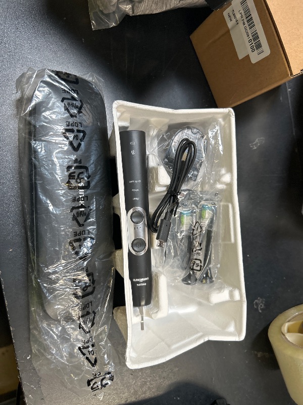 Photo 1 of Philips Sonicare ProtectiveClean 6500 Rechargeable Electric Toothbrush, with Pressure Sensor, 3 Cleaning Modes, SmarTimer and QuadPacer, 14-Day Battery Life, Charging Travel Case, Black, HX6462/08