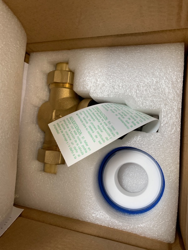 Photo 1 of 1" NR3XLDU Pressure Reducing Valve, Double Union FNPT Connection, for Home & Commercial Use