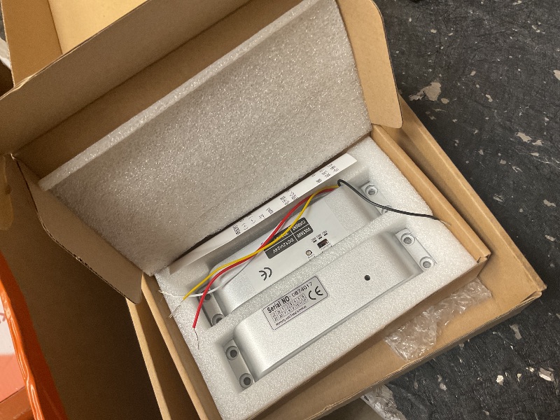 Photo 1 of YiToo Access Control System Kit 433MHz Remote Control Opener with Eletric Drop Bolt Lock 12VDC for Narrow Door