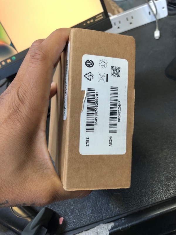 Photo 1 of Apple iPhone 14, 128GB, Starlight - Unlocked (Renewed)