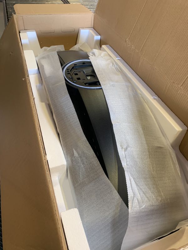 Photo 1 of MAJOR DAMAGE------------------------NONFUNCTIONAL-----------------------------------SELLING FOR PARTS ONLY-----------------------------------------------------------------**SOLD FOR PARTS ONLY, NONFUNCTIONAL** SAMSUNG 49" Odyssey G9 (G95C) Series DQHD 100