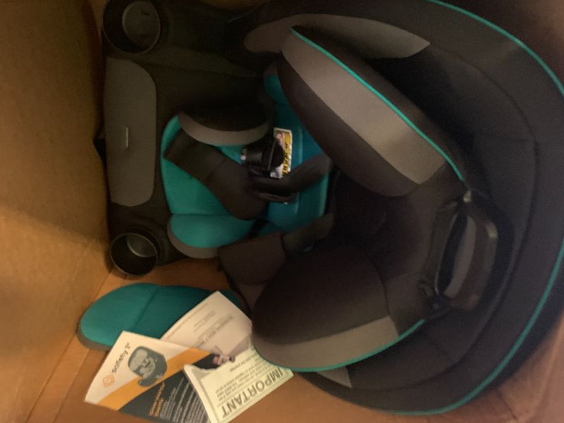 Photo 1 of Safety 1st Grow and Go All-in-One Slim Convertible Car Seat, Rear Facing, 5-40 lbs, Forward Facing (30–65 lbs), High Back Booster Seat 40-100 pounds, Green Gables