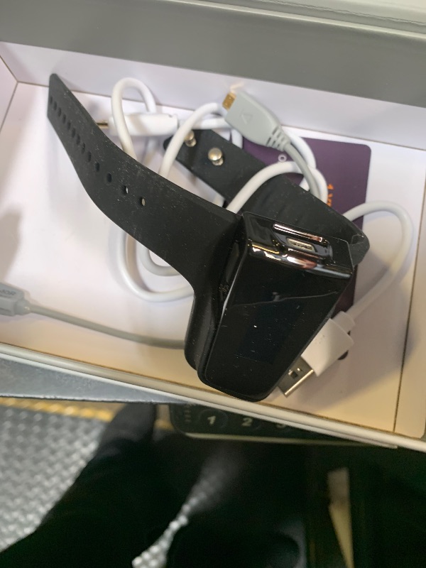 Photo 1 of Wellue O2 Pulse Oximeter with Smart Reminder | Blood Oxygen Saturation Monitor for SpO2 and Heart Rate Tracking Continuously, Bluetooth Finger Ring with Free APP &PC Report, Style 1