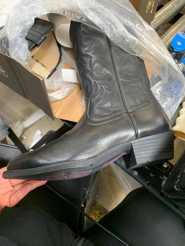 Photo 1 of ARIAT Men's Heritage R Toe Western Boot
