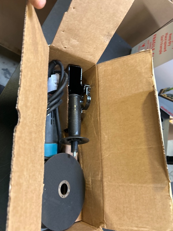 Photo 1 of Makita 9566CV 6" SJS™ High-Power Cut-Off/Angle Grinder